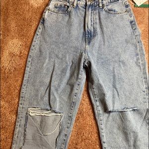 H&M Loose fit Mom Jeans